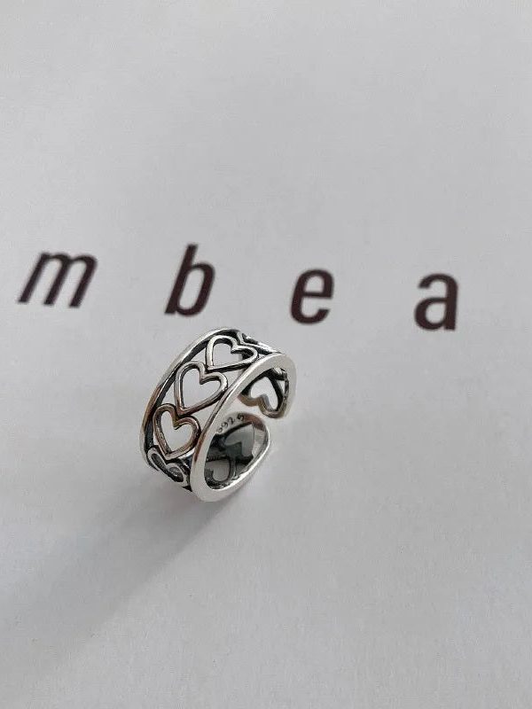 Hearts Band Ring