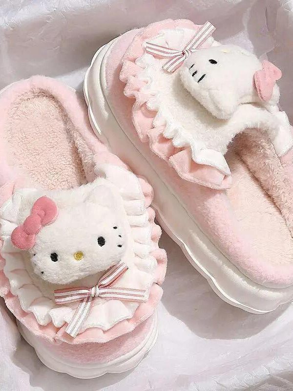 Hello Kitty Slippers