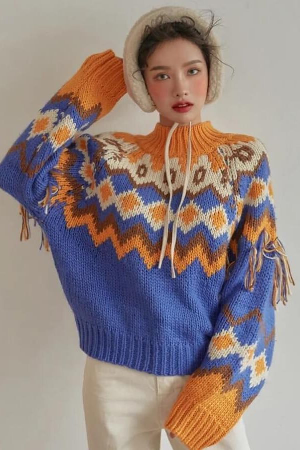 Knitted Christmas Sweater - Christmas Outfit