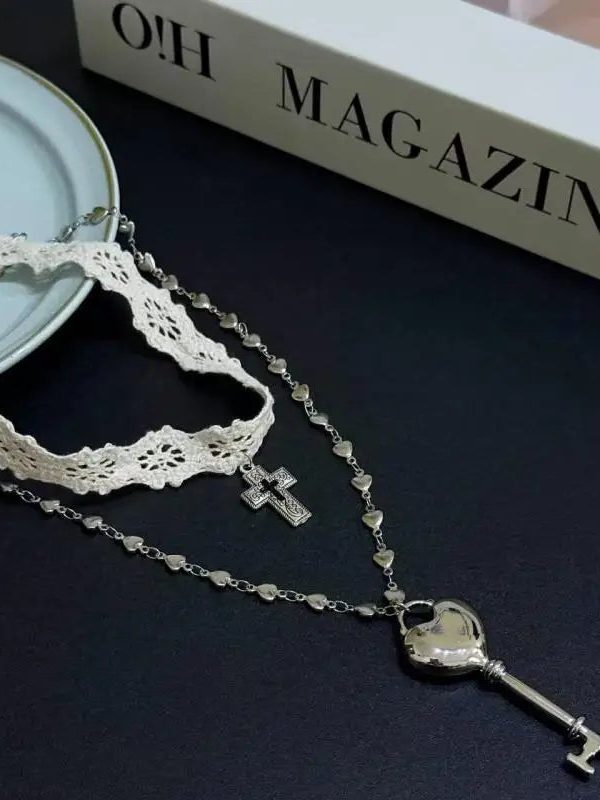 Lace Choker & Heart Lock Necklace