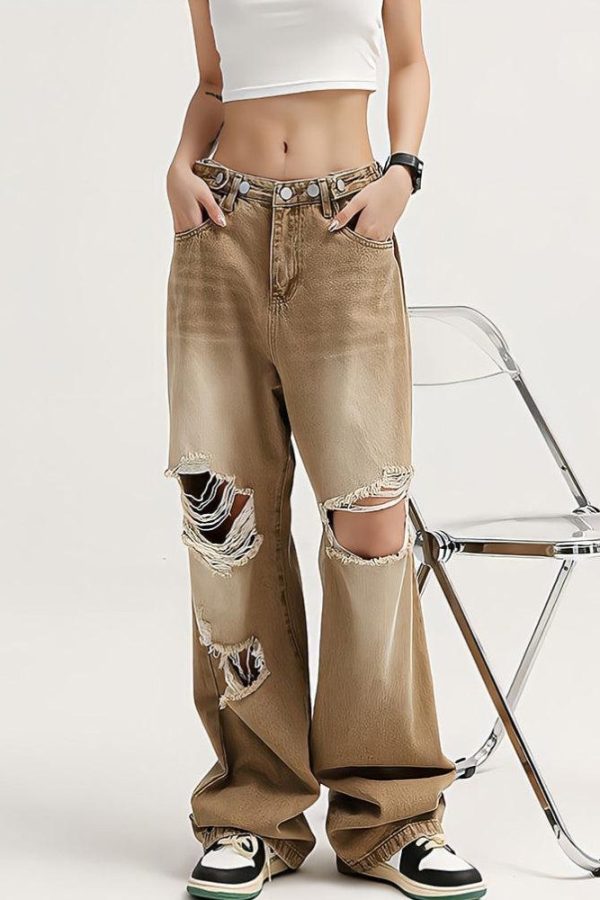 Light Wash Low Rise Ripped Jeans