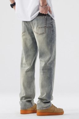 Light Wash Straight Leg Jeans