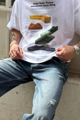Modern Sofas Tee