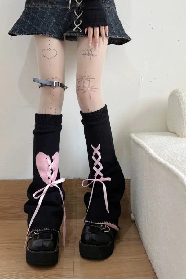 Pastel Goth Broken Heart Lace Up Leg Warmers