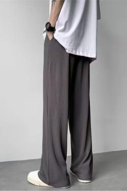 Pleated Straight Leg Pants