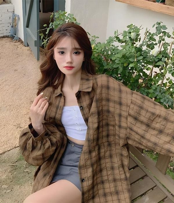 Puff Sleeved Plaid Shirt