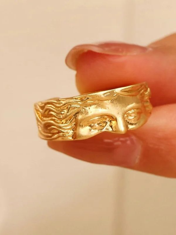 Renaissance Venus Ring