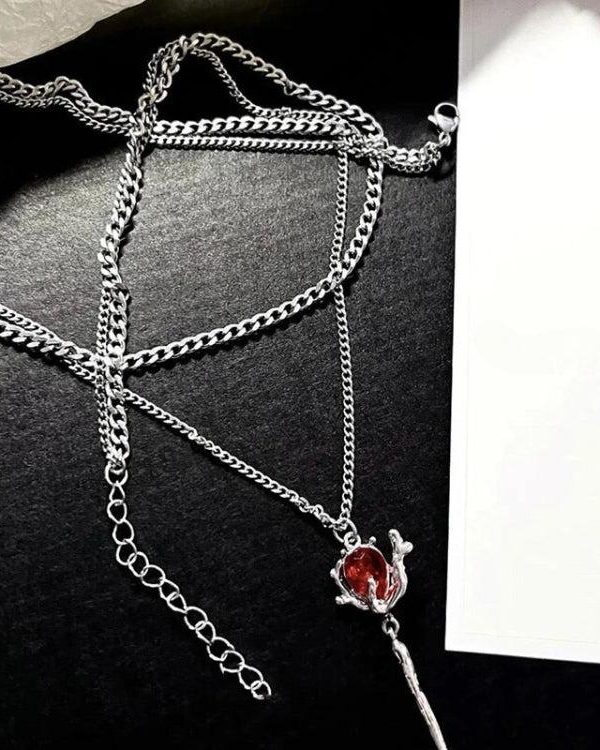 Rose Shaped Stoned Necklace