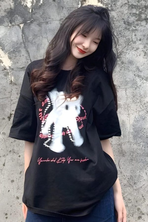 Shaking Cat Tee