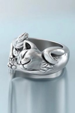Sleeping Cat Ring