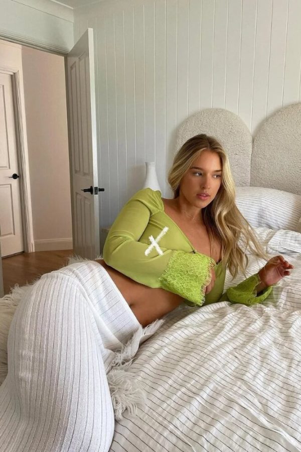 Soft Girl Ribbed Midi Skirt