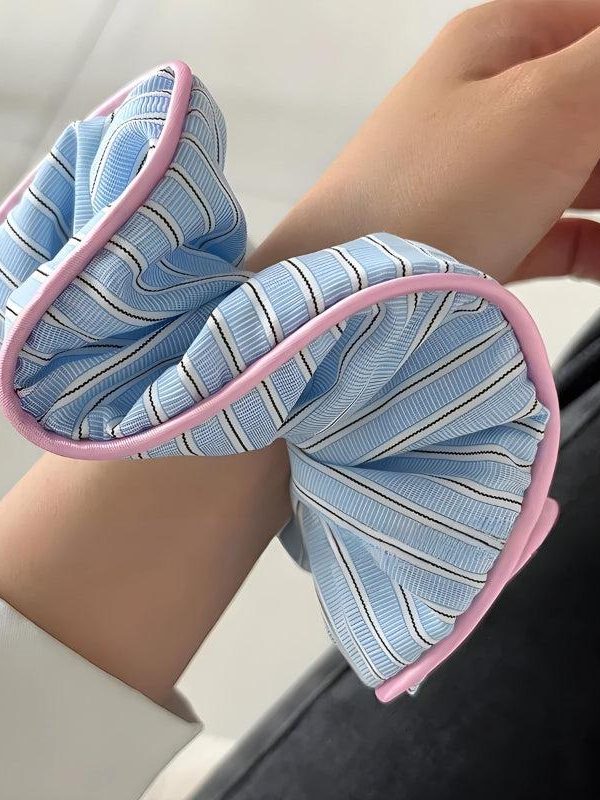 Soft Girl Striped Scrunchies
