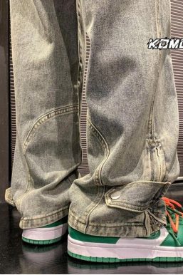 Straight Leg Baggy Jeans