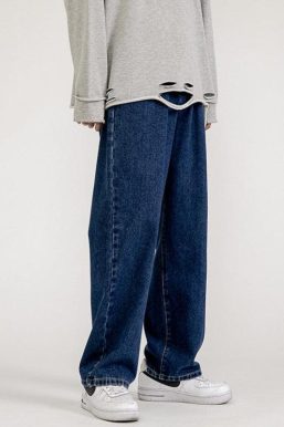 Straight Leg Mid Rise Baggy Jeans