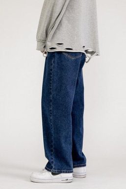 Straight Leg Mid Rise Baggy Jeans