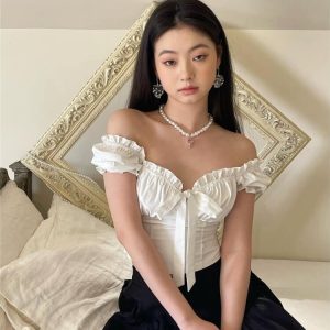 Sweetheart Off-Shoulder Top