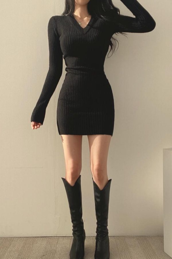 V-neck Knitted Mini Dress