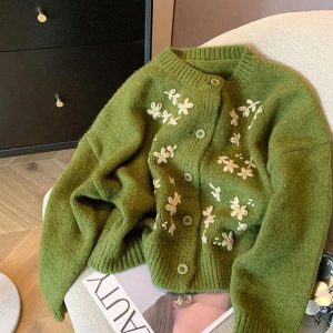 Vintage Daisy Embroidered Knitted Cardigan