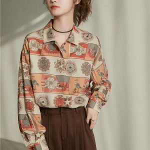 Vintage Figured Grandmacore Shirt