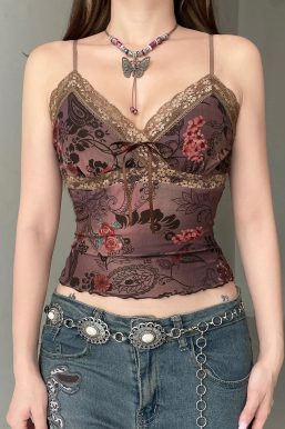 Vintage Floral Lace Trim Top