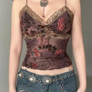 Vintage Floral Lace Trim Top