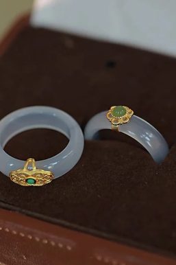 Vintage Motif Ring