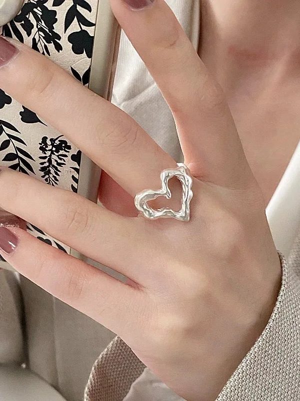 Wavy Heart Silver Ring