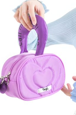 Weirdcore Heart Puffer Handbag