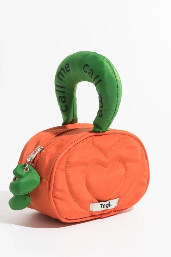 Weirdcore Heart Puffer Handbag