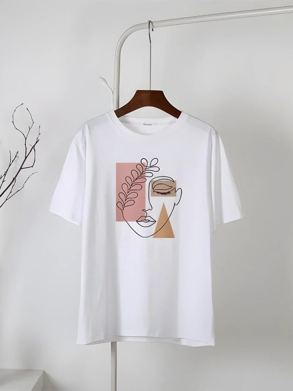 Woman Face Minimal Tee
