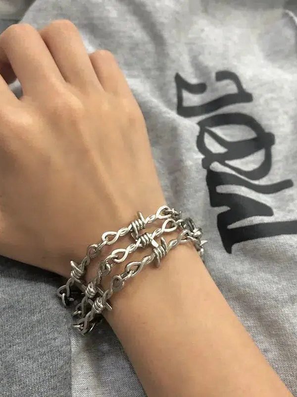 Y2K Barbed Wire Necklace