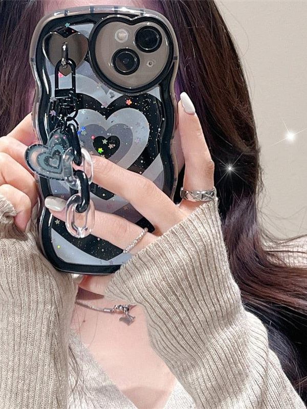 Y2k Chain and Heart iPhone Case