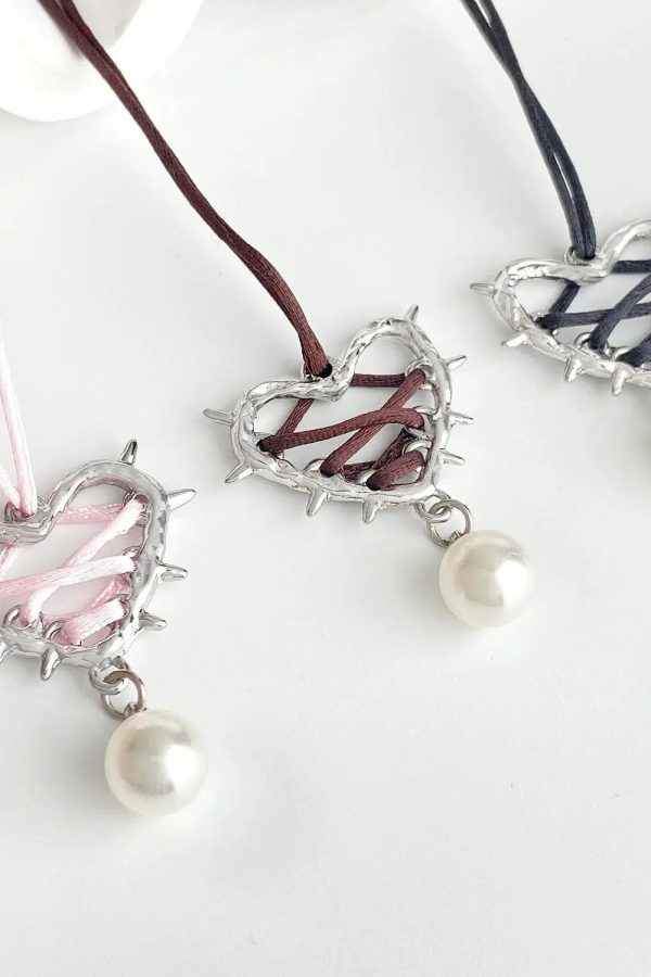 Y2K Coquette Barbed Heart Bow Tie Necklace