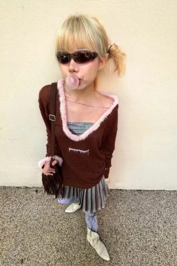 Y2K Deep Neck Sweater