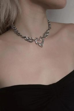 Y2K Flaming Heart Necklace