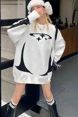 Y2K Star Futuristic Knitted Sweater